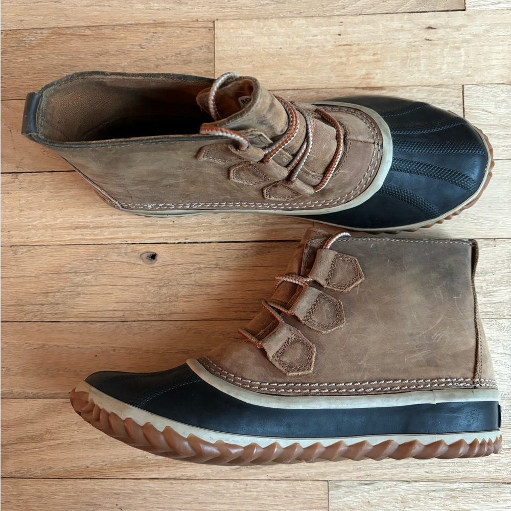 Women’s Sorel boot | Size 8.5 - Picture 2 of 3